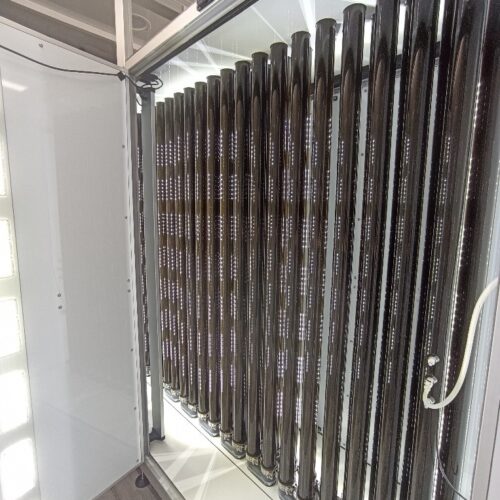 Photobioréacteur dans écloserie Stella Mare