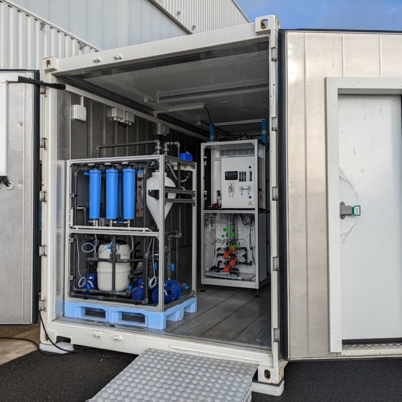 Laboratoire équipé pour production microalgues en container